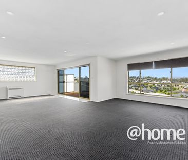 Beauty on Bordin - Photo 3