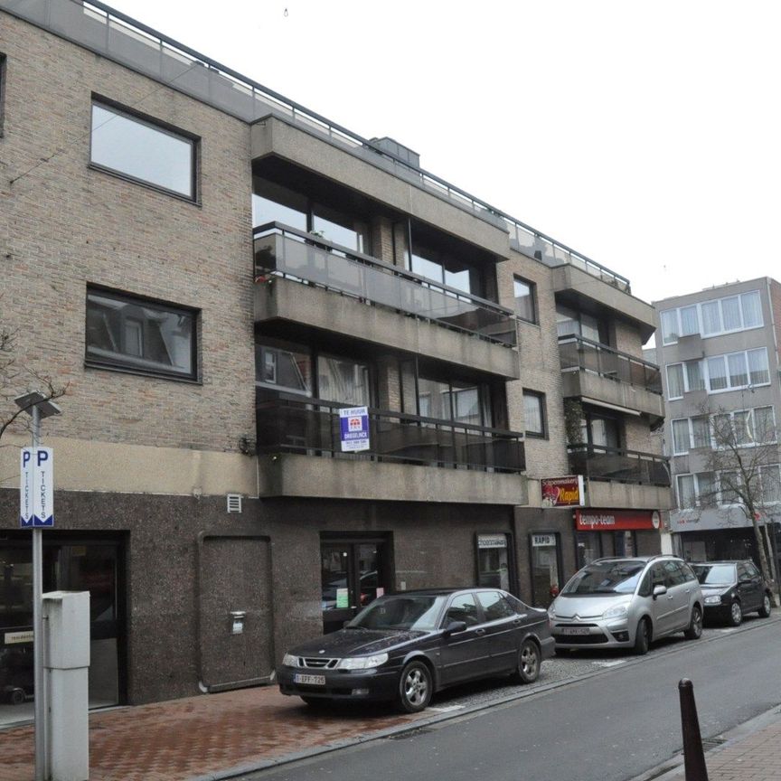 Verzorgd appartement in het centrum van Izegem - twee slaapkamers. - Foto 1