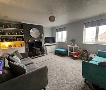 3 bedroom detached house to rent - Photo 3