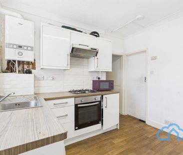 RM3 Regal Court | Enfield | London | N18 2XU - Photo 5