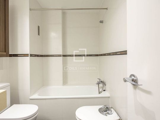 Valencia, Valencian Community 46005 - Photo 1