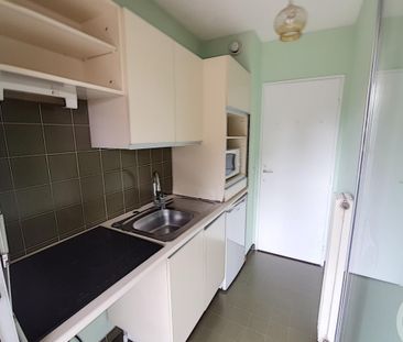 Mandelieu-la-Napoule - Appartement à louer - 2 pièces - 41 m² - 846 € - Photo 3