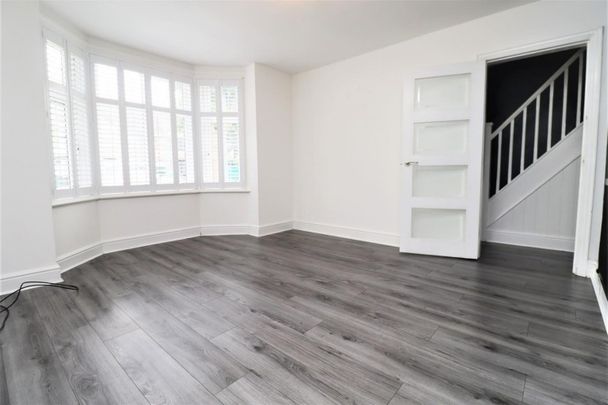 Westhill Road, Coventry - Photo 1