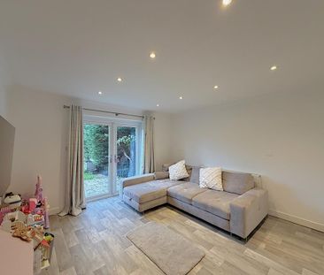 2 bedroom terraced house to rent - Photo 3