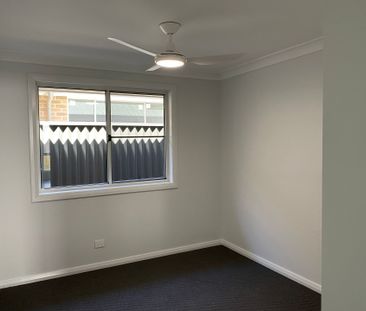 Contemporary Elegance - Photo 5