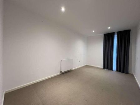 Addlestone, KT15 - Photo 5