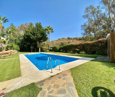 Atico en alquiler en Sitio de Calahonda, Mijas - Photo 3