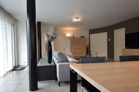 Ruim eenslaapkamerappartement te huur in Hamme - Photo 4