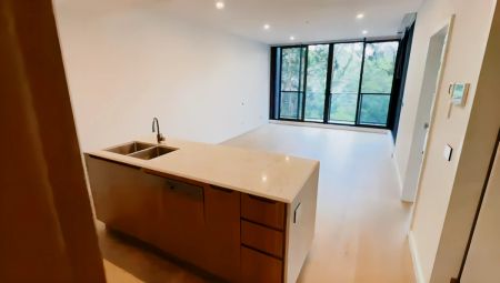 2 bed 2 bath-206 - Photo 3