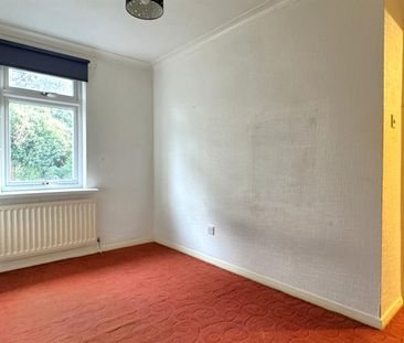 Watergate Street, SY12 0EU - Photo 2