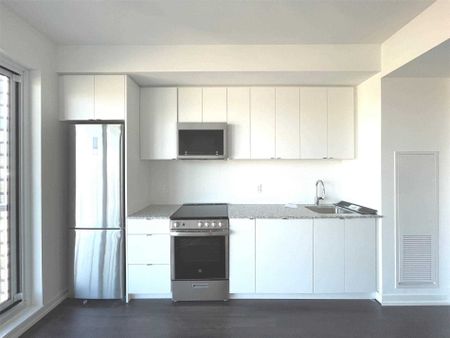 For Lease - 49 East Liberty Street Unit# 2210, Toronto, Ontario - Photo 3