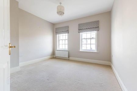 5 Royal Park Avenue, Hillsborough, BT26 6SL - Photo 5