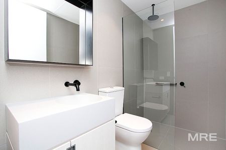 814/33 Blackwood Street, North Melbourne - Photo 4