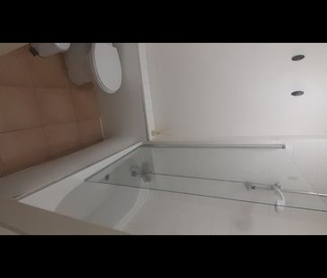 2 Bed Flat, Carmel Court, M8 - Photo 5