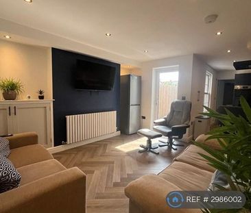 5 bedroom terraced house to rent - Photo 2