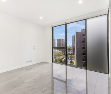 1041/1 Studio Drive, Eastgardens NSW 2036 - Apartment For Rent | Do... - Photo 2