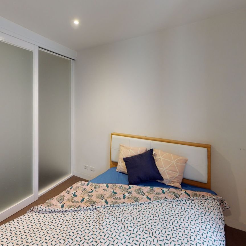 North Melbourne | Student Living on Villiers | 1 Bedroom Large (Air-Conditioned) - Photo 1