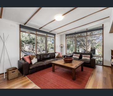 Living It Up In Lonny - Furnished Home - Photo 1