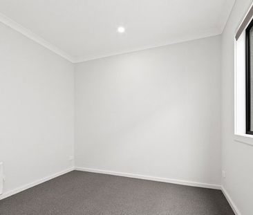 Ready To Move In! - Photo 5