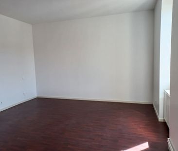 Location Appartement 1 pièce 27m² VICHY 03200 - Photo 6