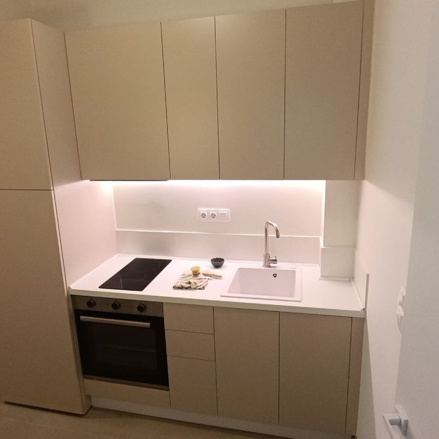 Studio/Γκαρσονιέρα για ενοικίαση Νεόκτιστα (Σταυρούπολη) - Photo 1