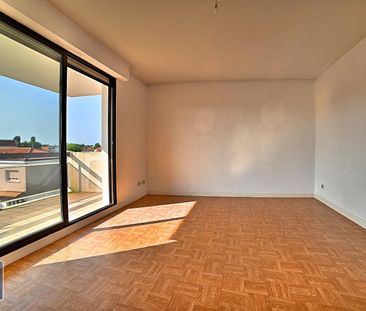 Location Appartement 2 pièces 37m² ROYAN 17200 - Photo 3