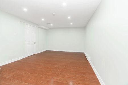 For Lease - 59 Burkwood Crescent, Toronto, Ontario - Photo 5