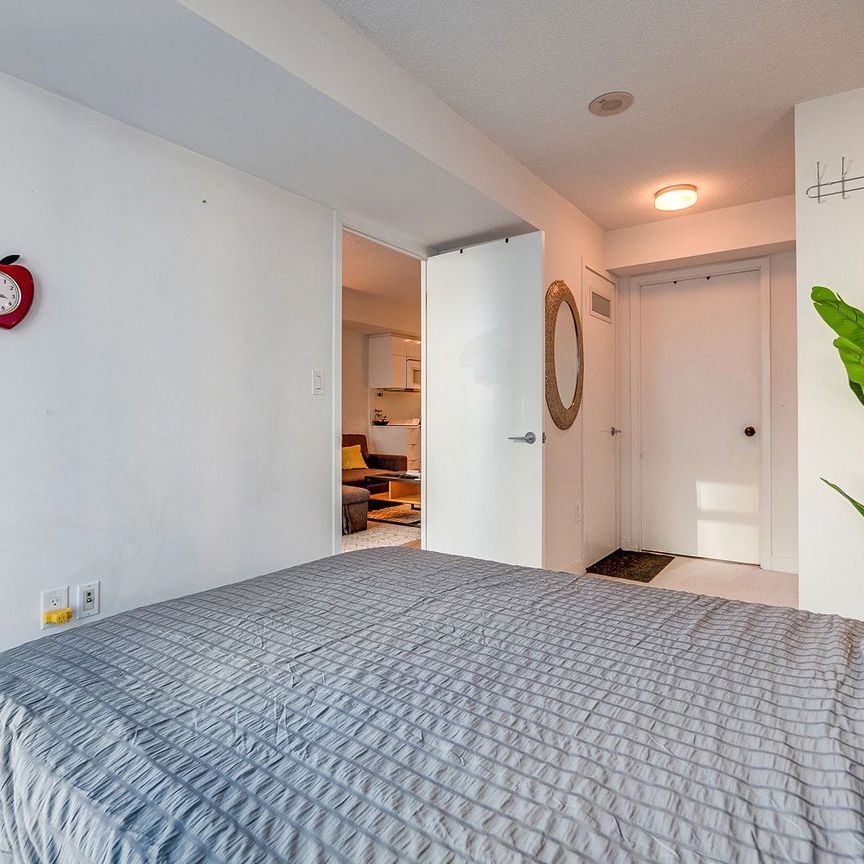 For Lease - 21 Iceboat Terrace Unit# 1605, Toronto, Ontario - Photo 1