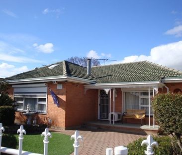 Charming Family Home in Elizabeth Downs! Neat 3 Bedroom Home - Photo 5