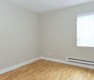 83 Isabella Street - Photo 3