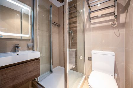 2 Bed Penthouse, Switch House, E14 - Photo 3