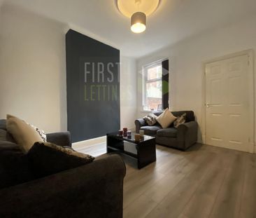 3 bedroom terraced house to rent - Photo 2