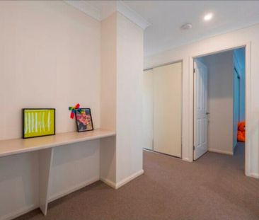 Redbank Plains - Photo 6