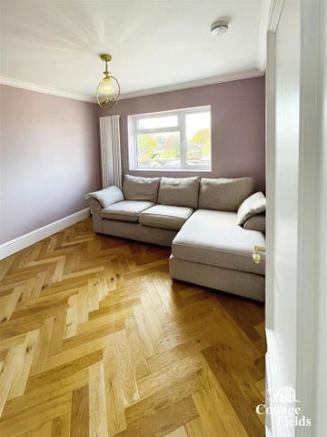 2 bedroom property to rent - Photo 2