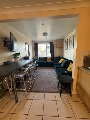 Margate Road, Ramsgate (2) Kent CT12 6SQ - Photo 1