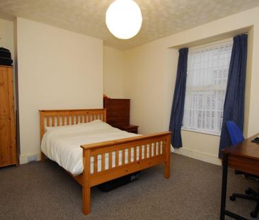 6 bedroom house to rent - Photo 4