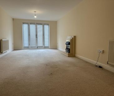 1 bedroom ground floor flat to rent - Photo 1