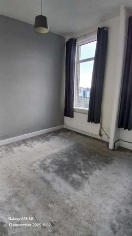 Castle View, Sunderland, Tyne And Wear, SR5 - Photo 4