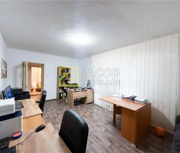 Garsoniera de inchiriat – ideala pentru birou | Zona Colegiului „Gheorghe Vrănceanu”, Bacău - Fotografie 2