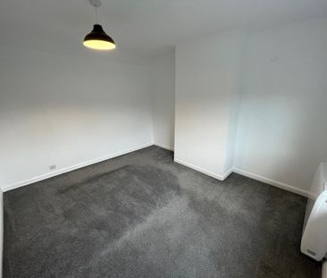 2 bedroom house to rent - Photo 2