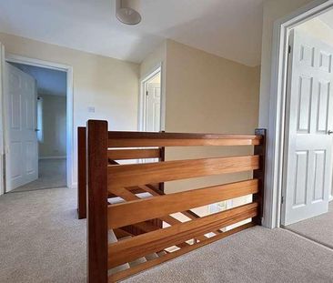 Dora's Green, Farnham, GU10 - Photo 4