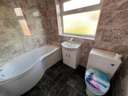 Coniston Crescent, Loughborough - Photo 5