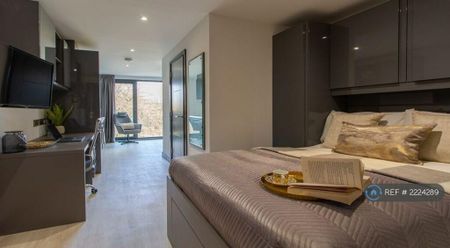 1 bedroom flat to rent - Photo 4