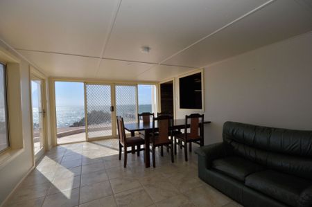 6 Penglase Court, Blanche Harbor - Photo 3