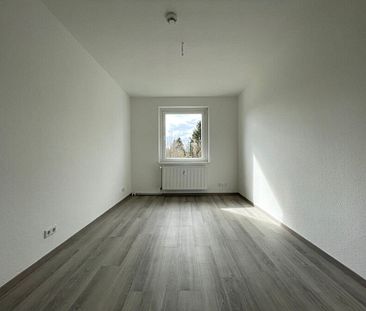 Frisch sanierte 3-Zimmerwohnung mit Balkon - Foto 1