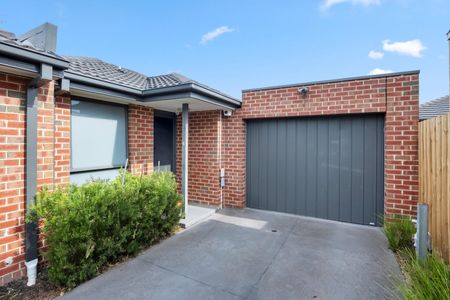 3/111 St Vigeons Road, Reservoir VIC 3073 - Photo 3