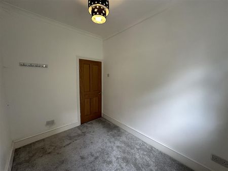 Firs Lane, Leigh., WN7 4TT, Manchester - Photo 3