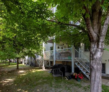 For Lease - 257 Keltie Private, Barrhaven, Ontario - Photo 2