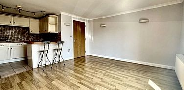 Newmans Close, Hythe, CT21 6BF, Kent - Photo 2