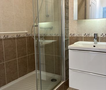 Location Appartement 2 pièces 52m² PARIS 15ème - Photo 6